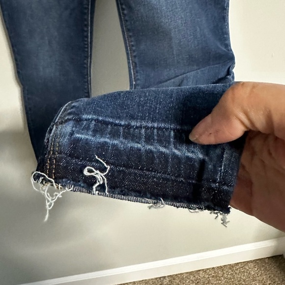 SPANX Distressed Denim Legging Medium Wash 20203R Pull On Stretch Raw Hem XS/PT - Picture 8 of 13